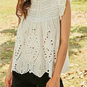 Zaran eyelet top